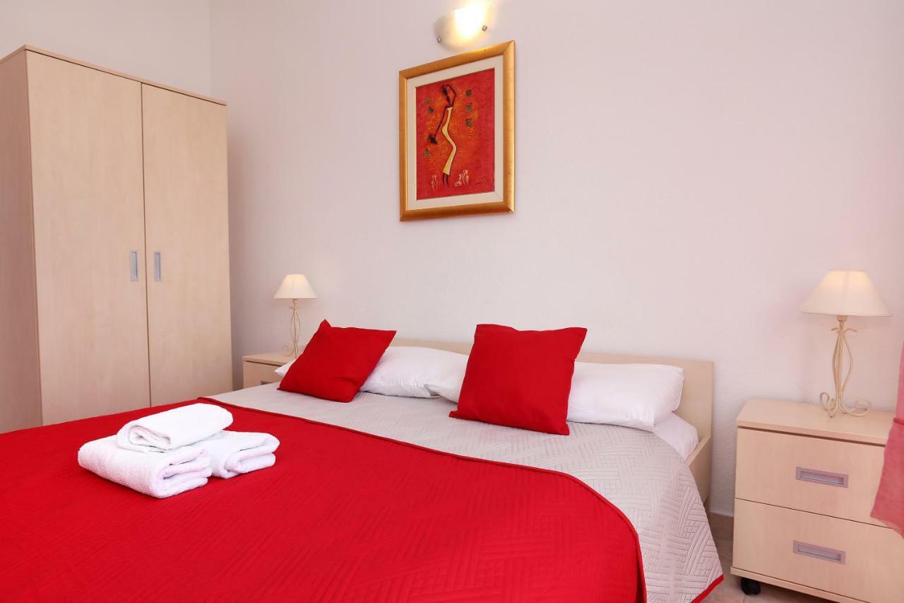 Apartment Mavarcica Trogir Buitenkant foto